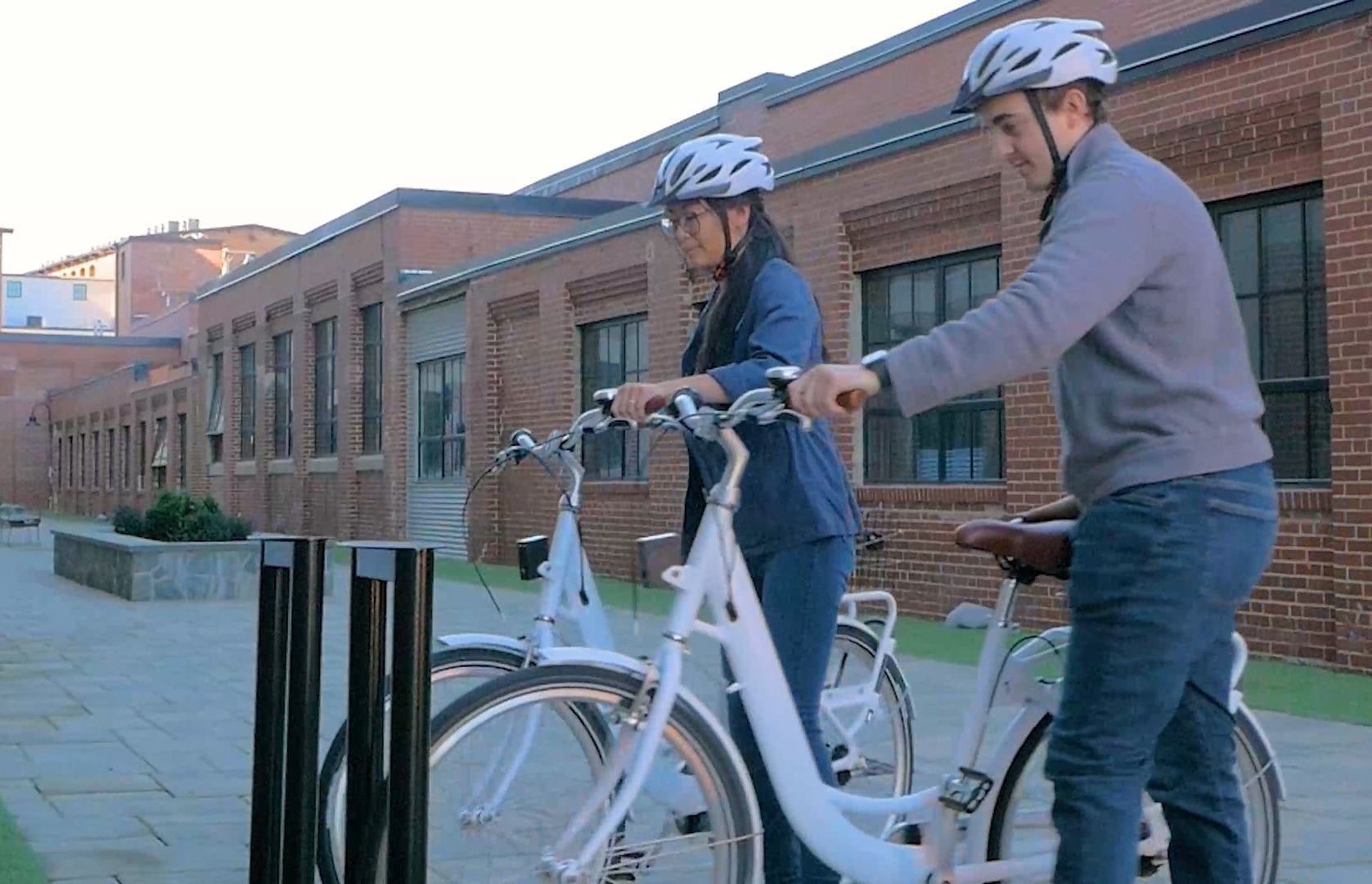 On Bike Share App makes it easy for riders to checkout and return bikes